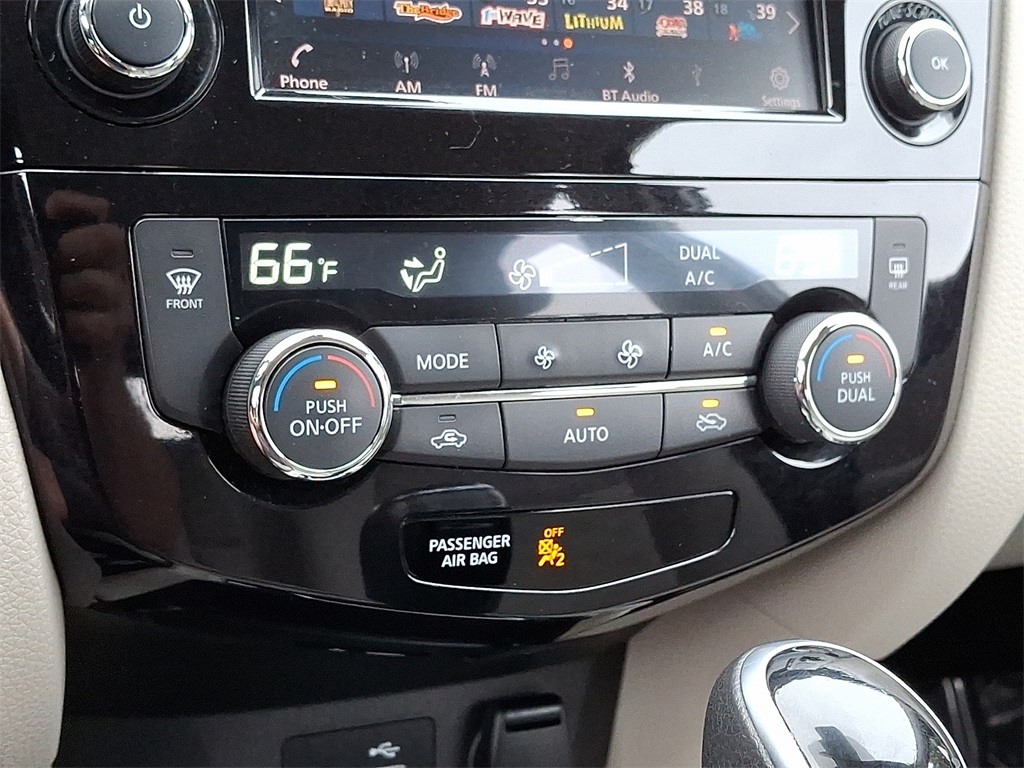2019 Nissan Rogue Sport SV photo 15