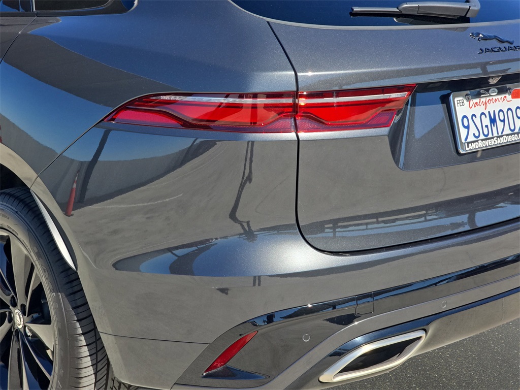 2025 Jaguar F-PACE P400 R-Dynamic S photo 34