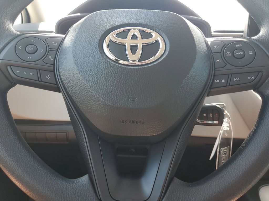 2026 Toyota Corolla LE photo 17