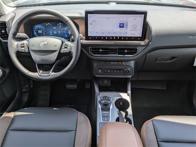 2025 Ford Bronco Sport Outer Banks photo 12