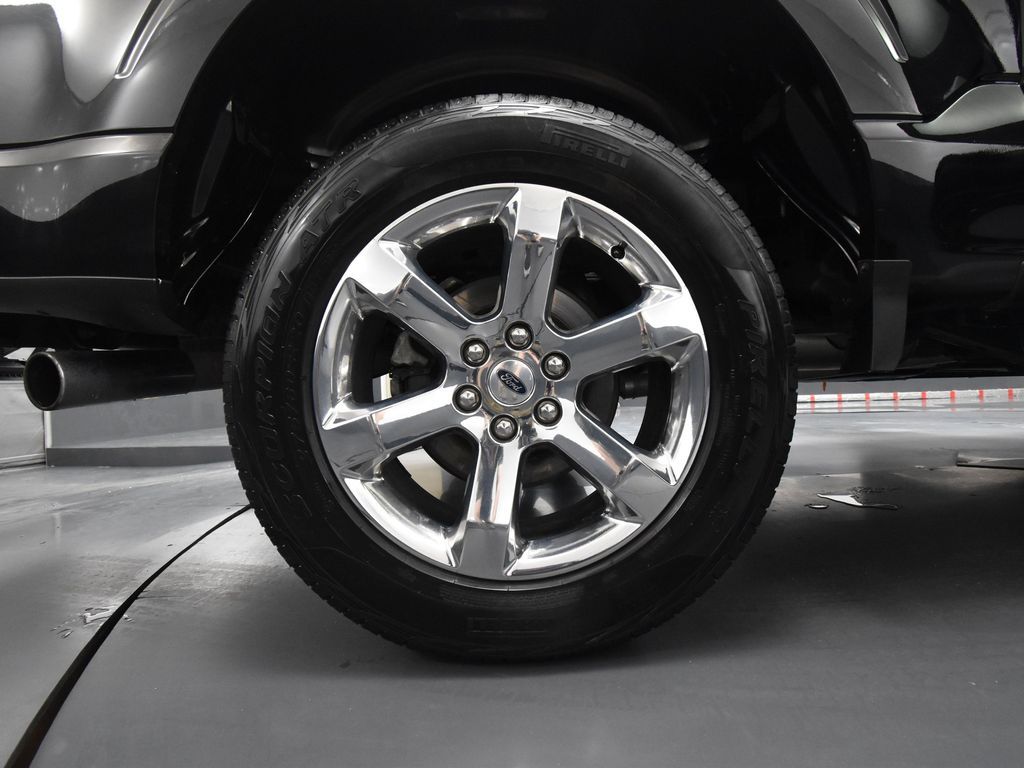 2022 Ford F-150 XLT photo 11