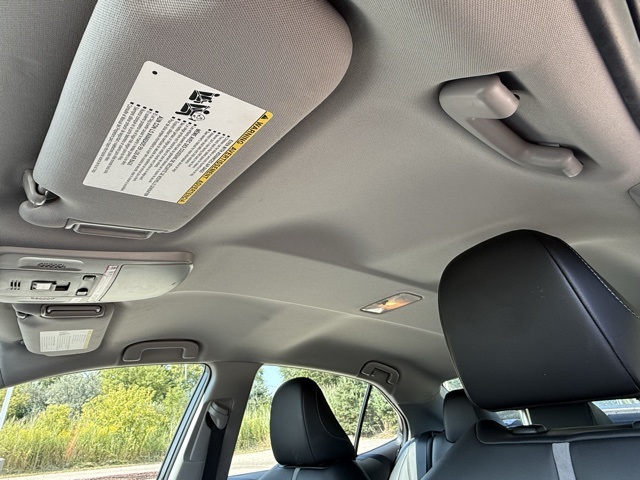 2023 Toyota Camry SE photo 10