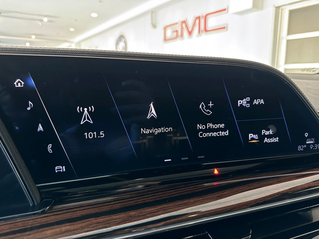2022 Cadillac Escalade Premium Luxury photo 20