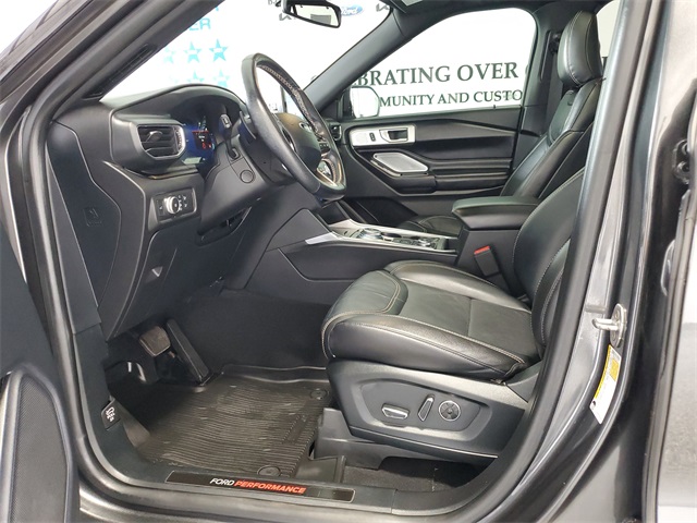 2020 Ford Explorer ST photo 9