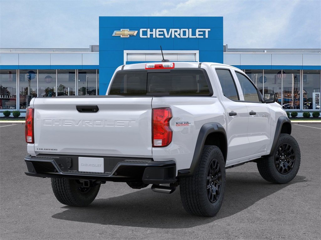 2026 Chevrolet Colorado Trail Boss photo 3