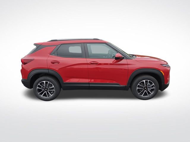 2026 Chevrolet Trailblazer LT photo 3