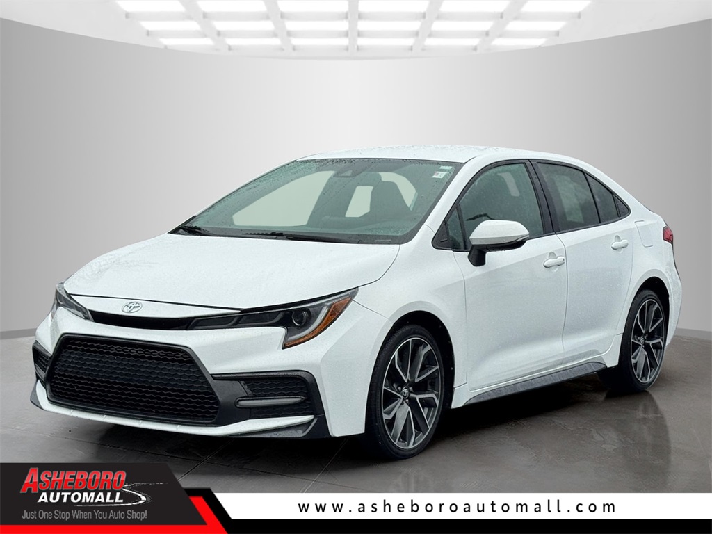 2022 Toyota Corolla SE's photo