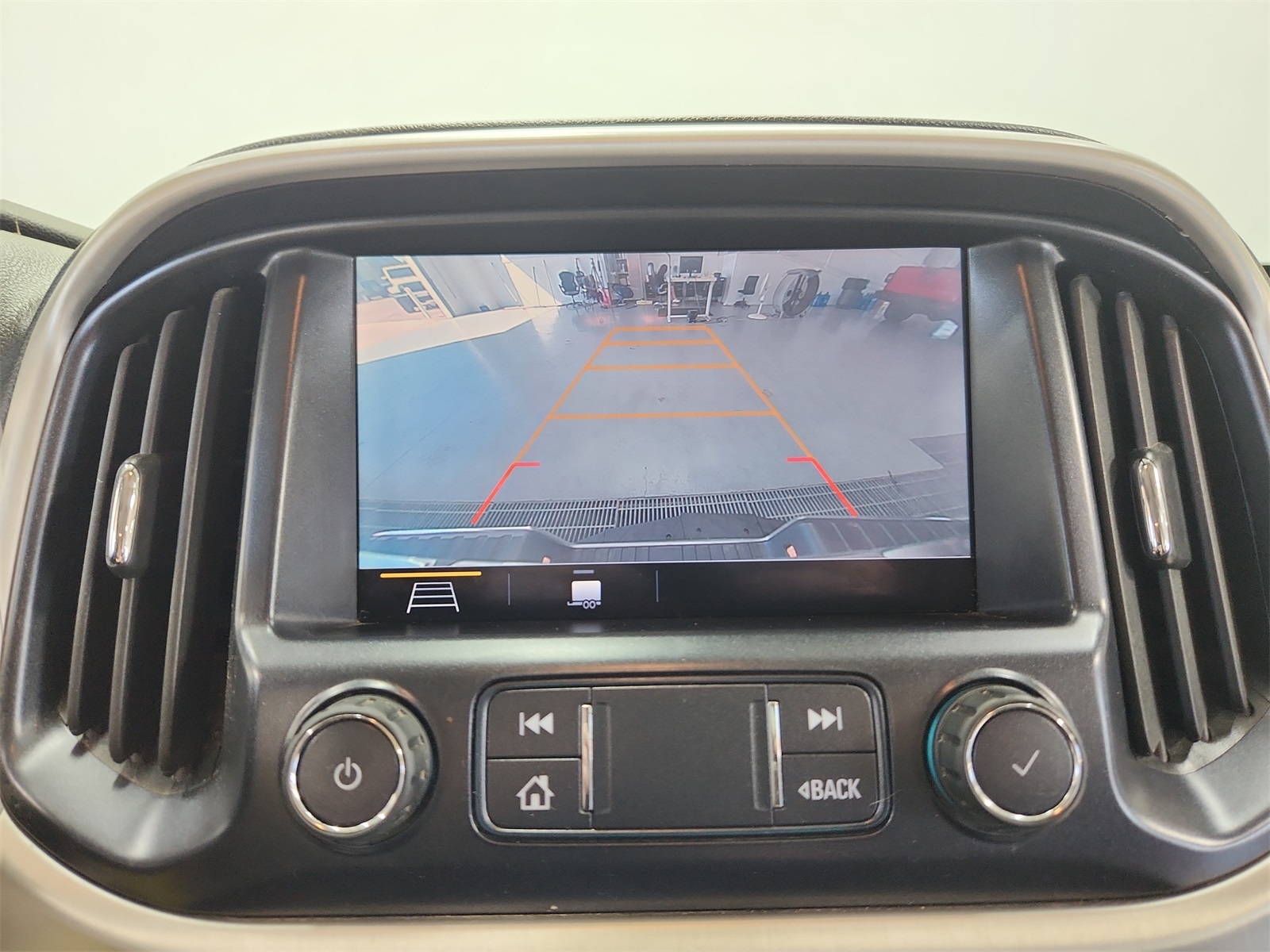 2019 Gmc Canyon SLE photo 26