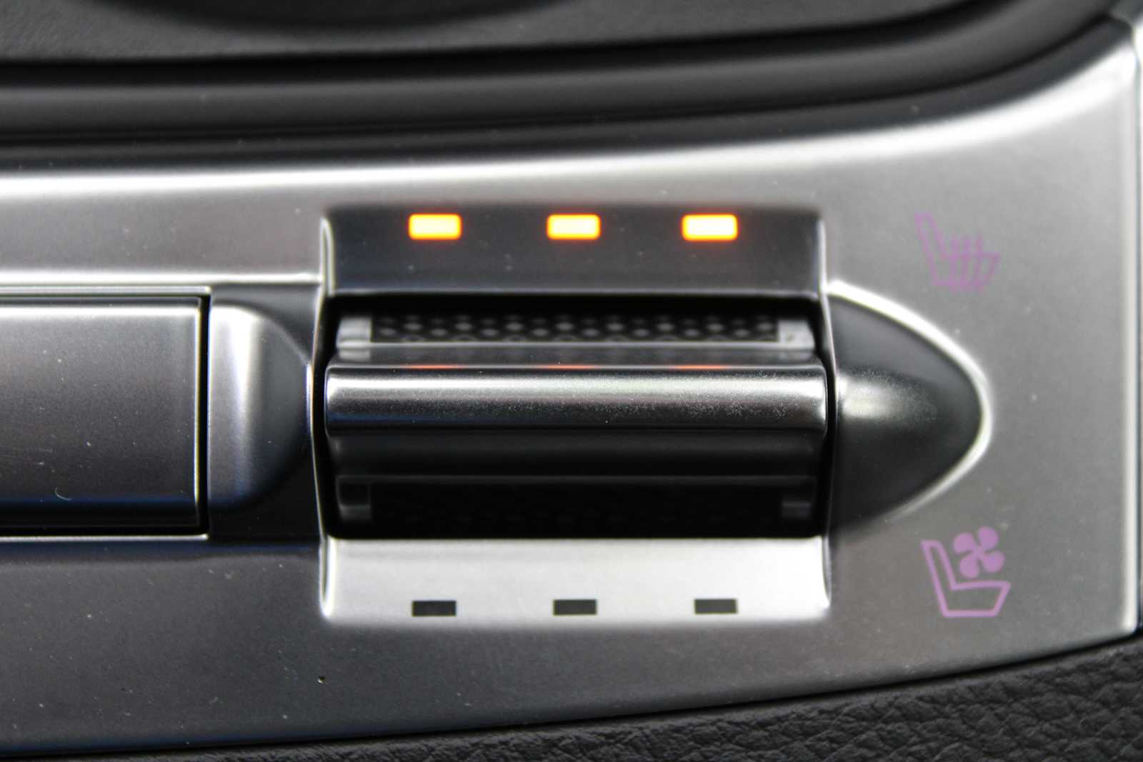2025 Kia Carnival SX Prestige photo 44