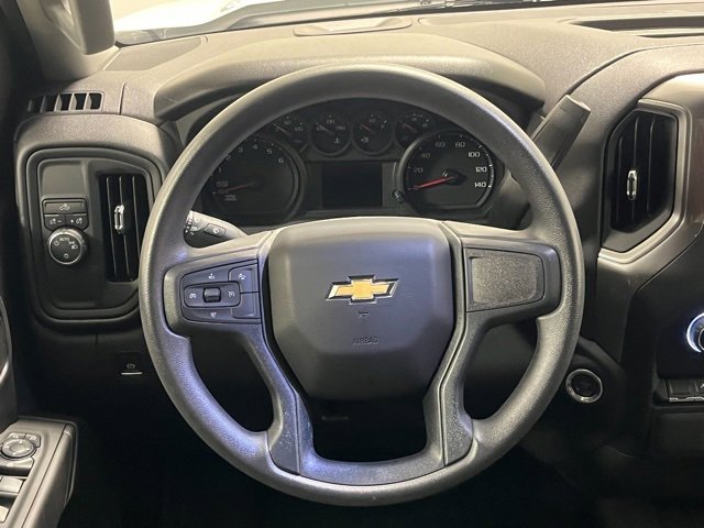 2024 Chevrolet Silverado 1500 Custom photo 5