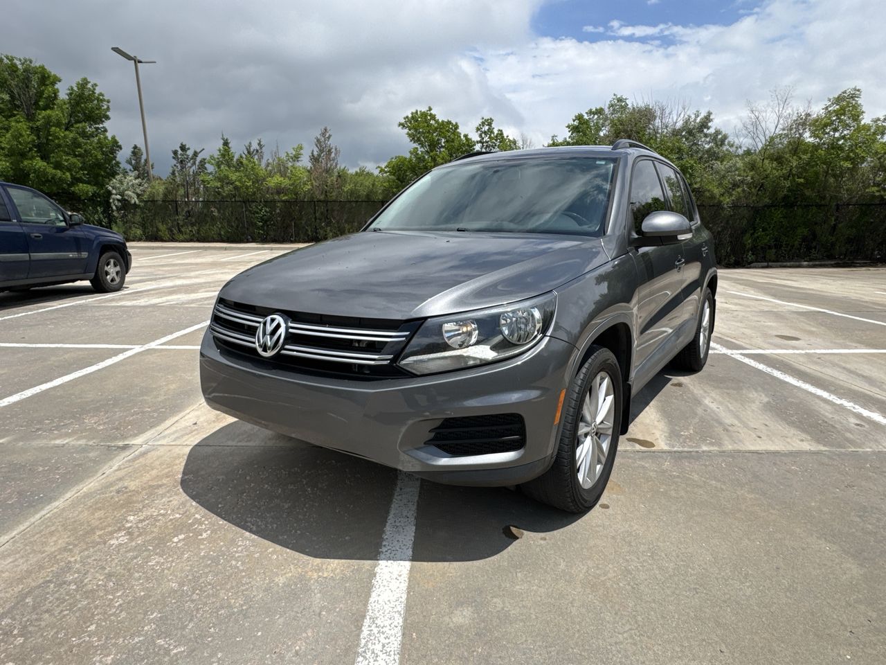 Used 2018 Gray Volkswagen S image 1