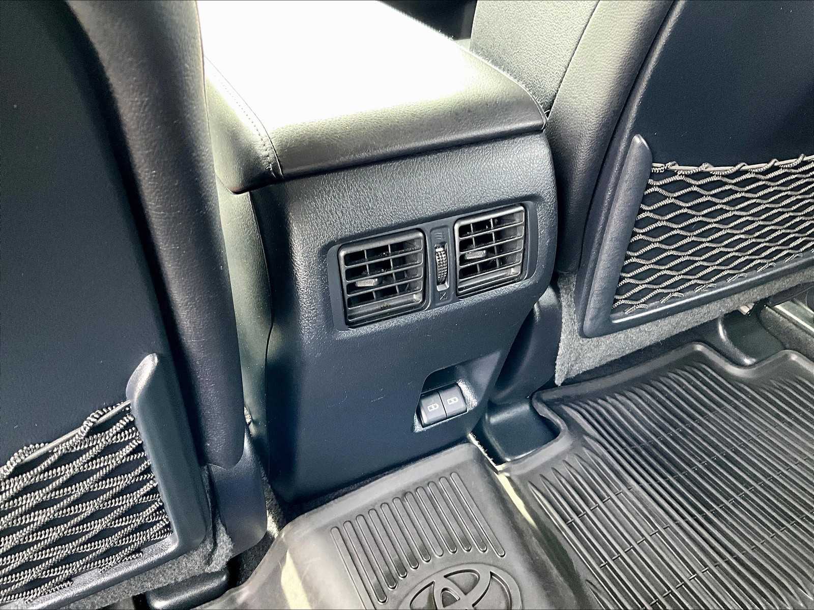 2023 Toyota 4Runner Limited photo 28