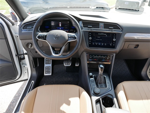 2023 Volkswagen Tiguan SE R-Line Black photo 20