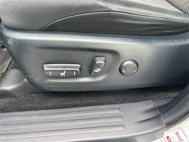 2024 Toyota 4Runner SR5 photo 13