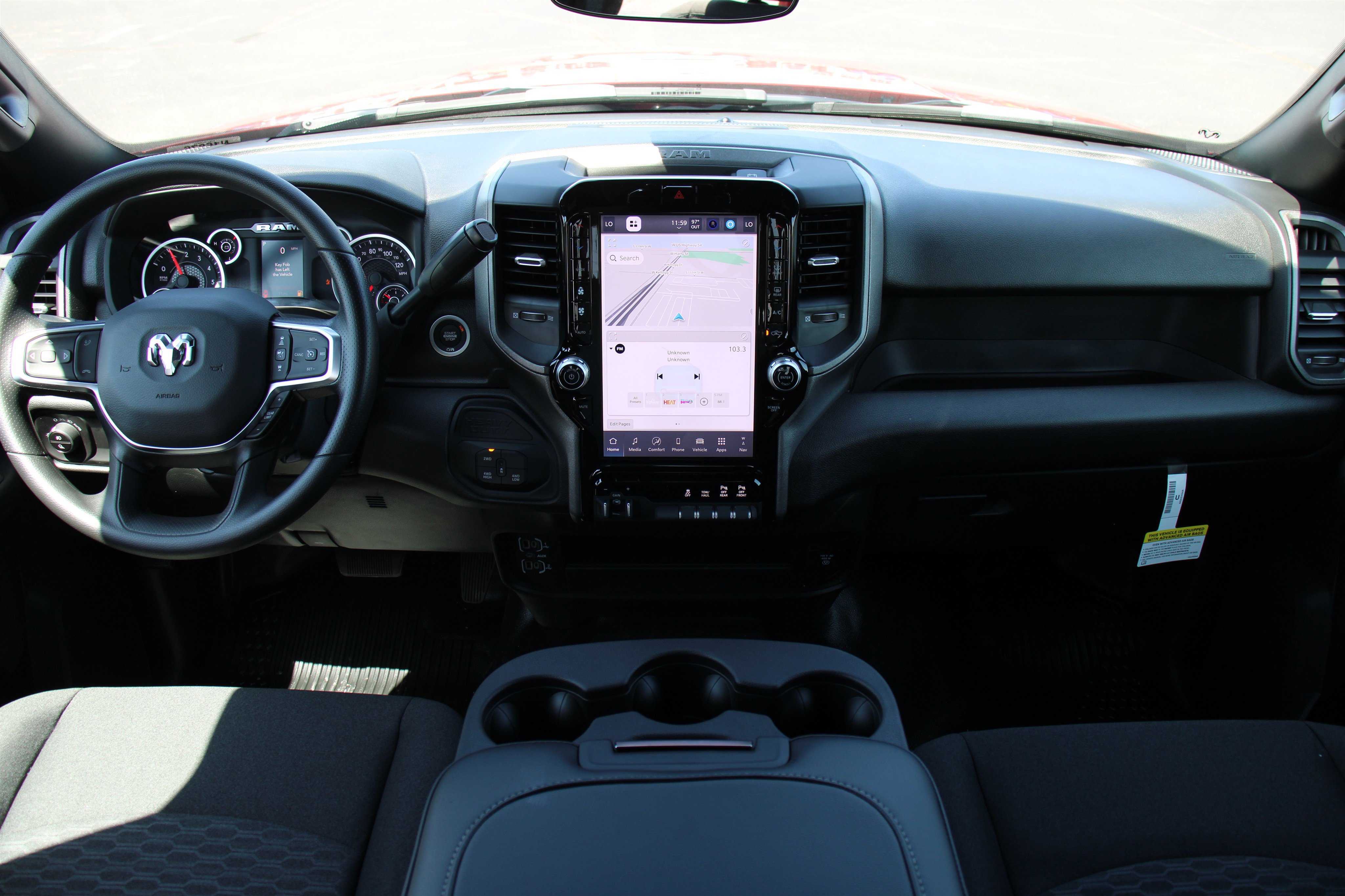 2025 Ram 2500 Tradesman photo 2