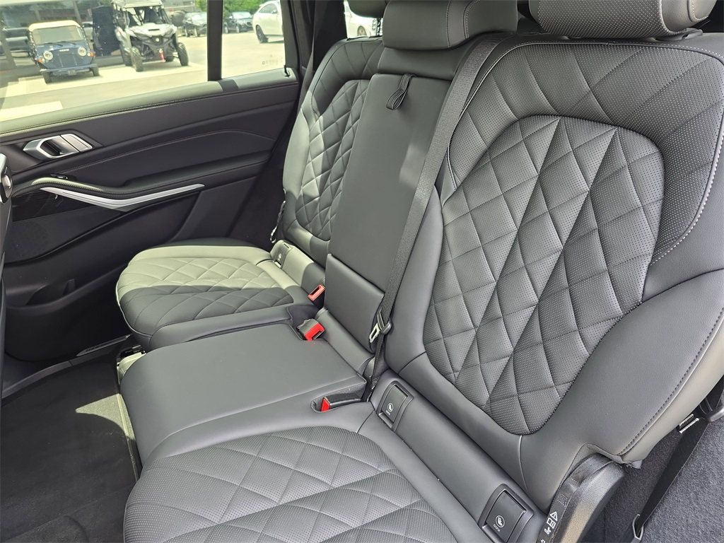 2025 Bmw X7 xDrive40i photo 13