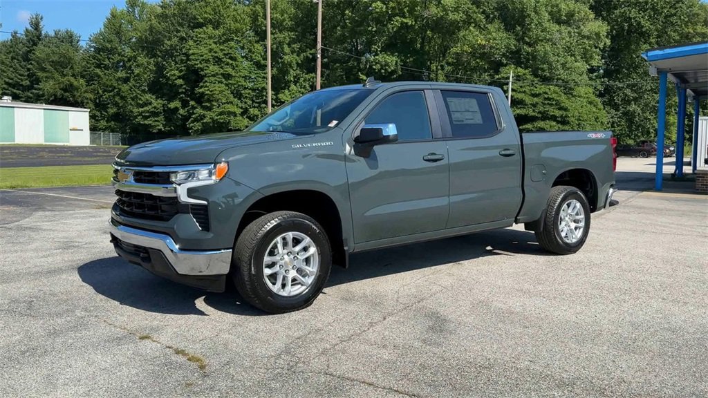 2026 Chevrolet Silverado 1500 LT photo 5