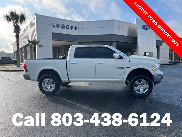 2018 Ram 1500 Laramie photo 2
