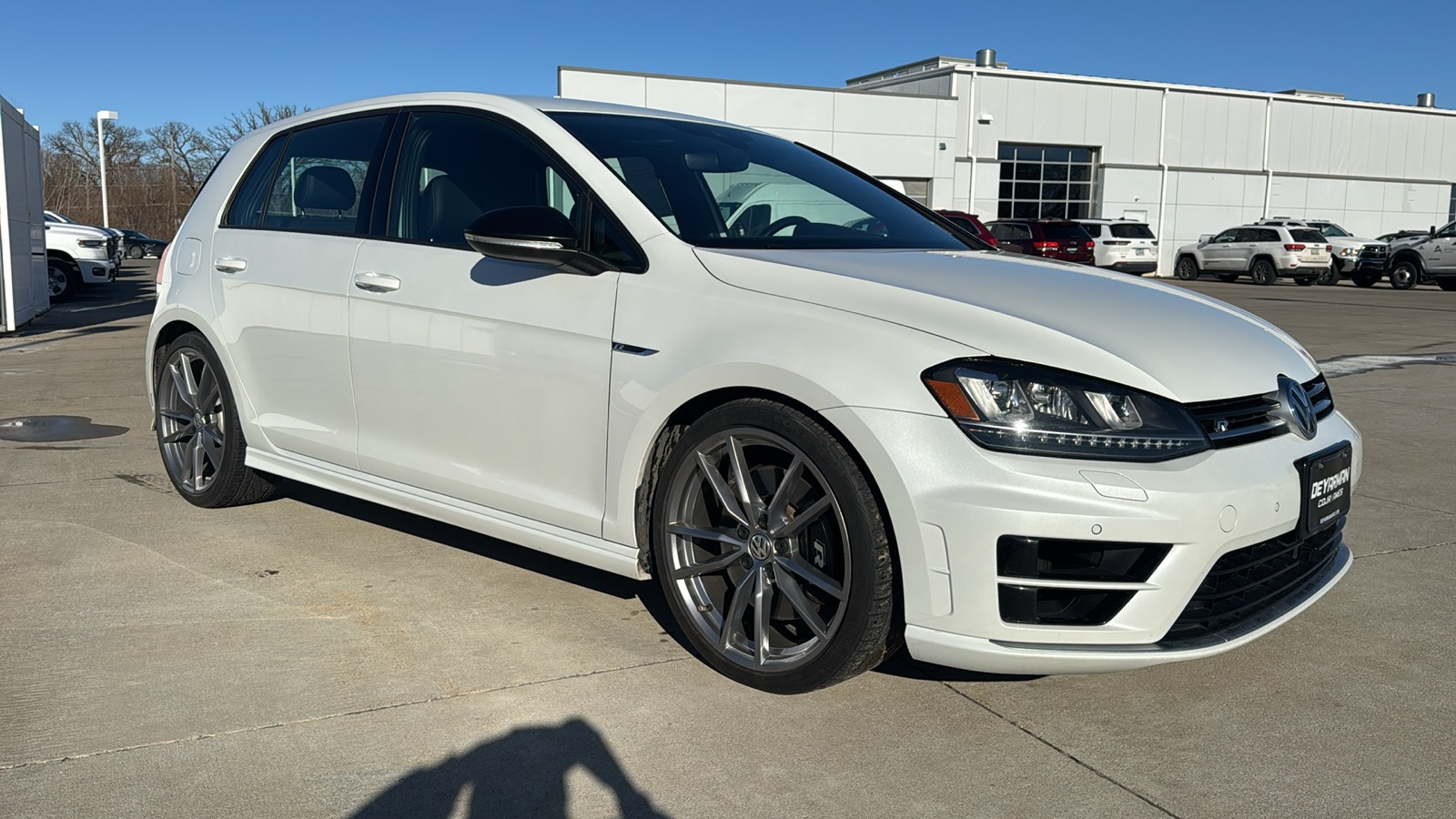 2017 Volkswagen Golf R R's photo