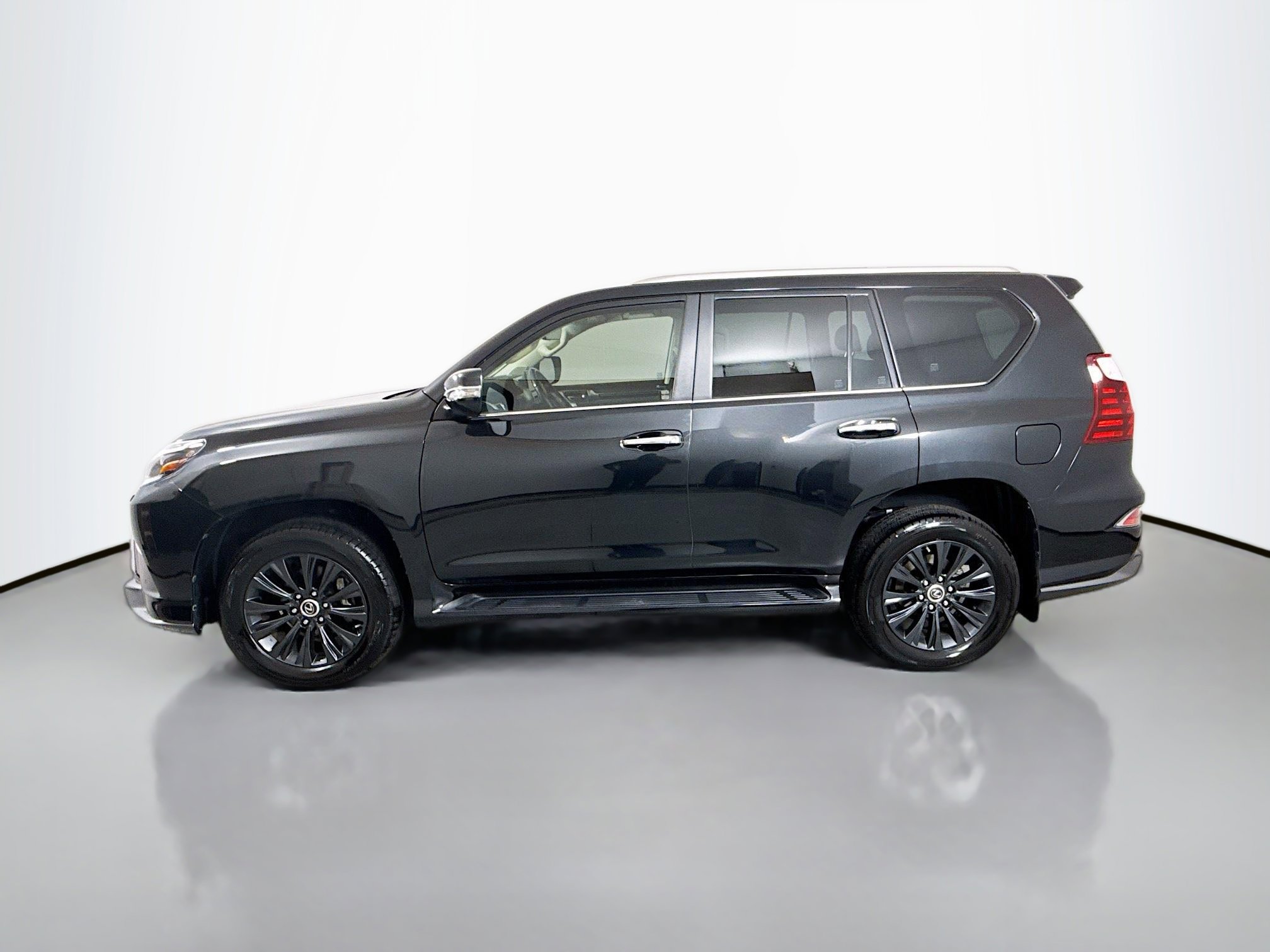 2022 Lexus GX 460 Premium photo 2