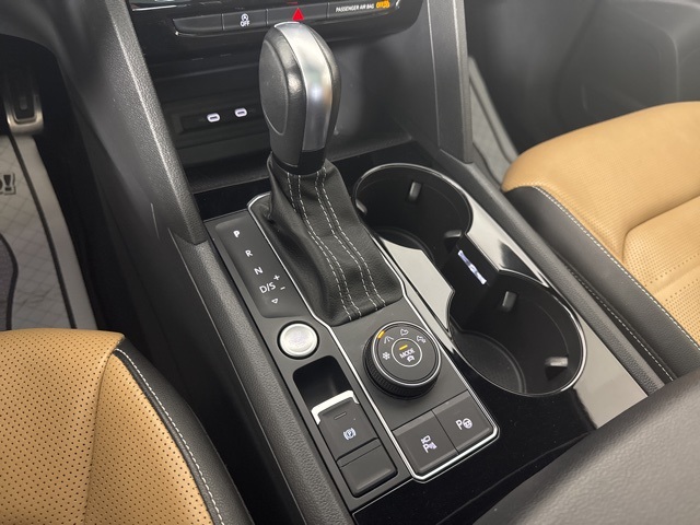 2023 Volkswagen Atlas Cross Sport V6 SEL Premium R-Line photo 16
