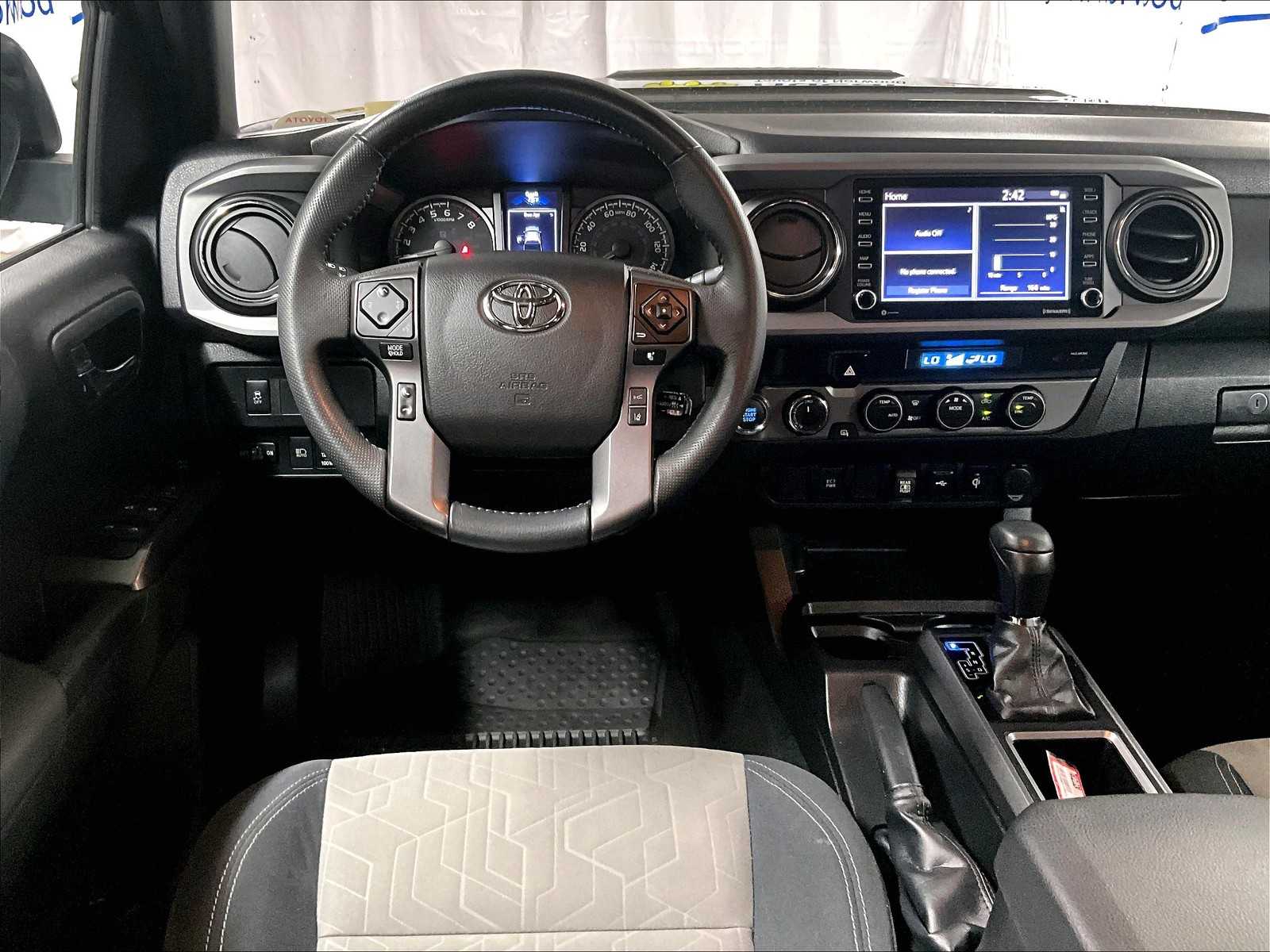 2022 Toyota Tacoma TRD Sport photo 16