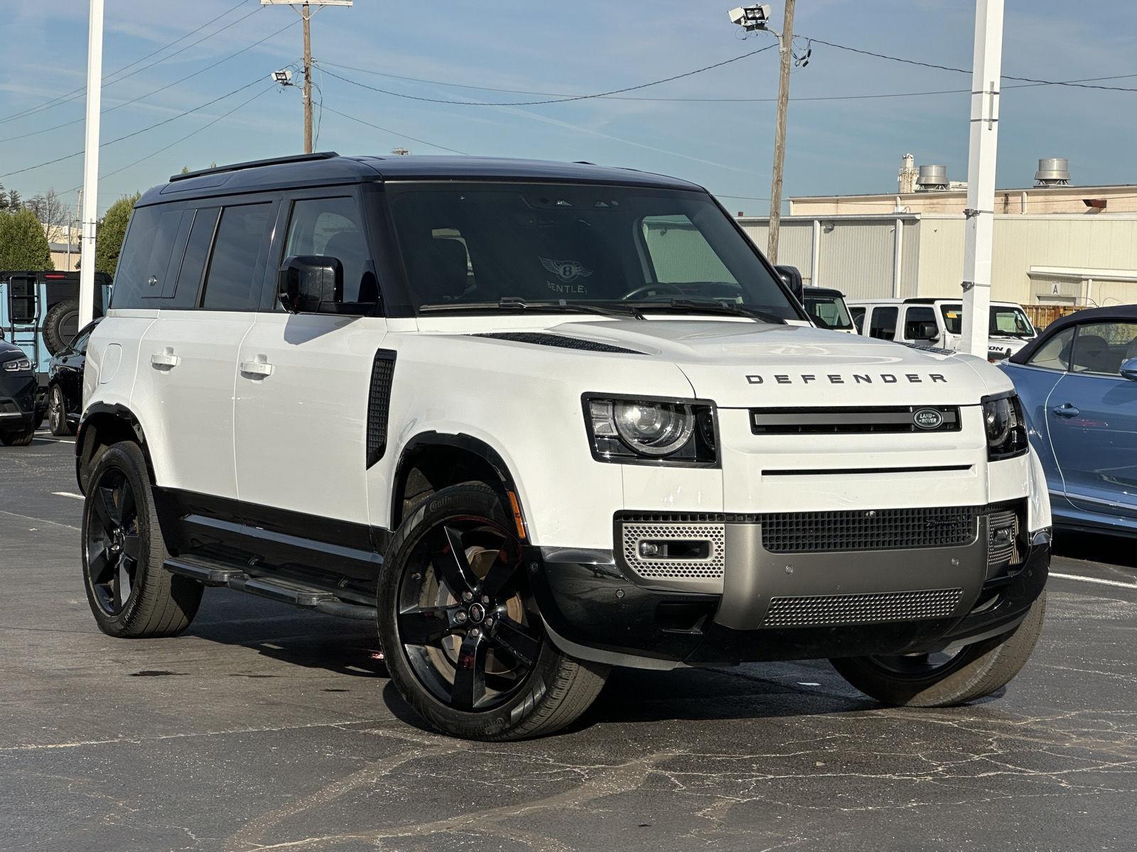 2023 Land Rover Defender X-Dynamic SE's photo