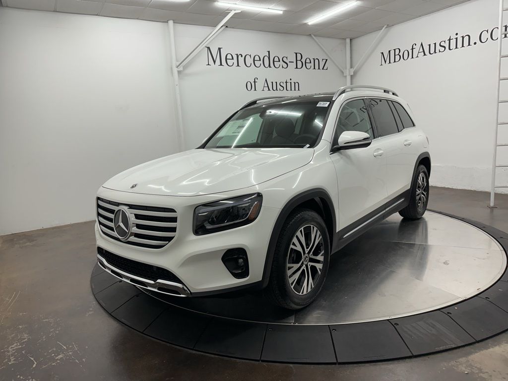 2025 Mercedes Benz GLB 250 photo 3