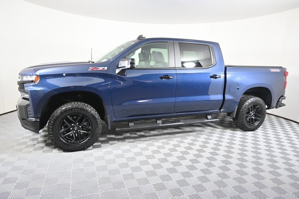 Used 2021 Chevrolet Silverado 1500 LT Trail Boss with VIN 1GCPYFEDXMZ138622 for sale in Forest Lake, Minnesota