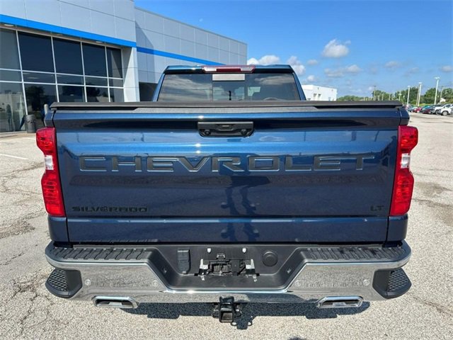 2023 Chevrolet Silverado 1500 LT photo 4