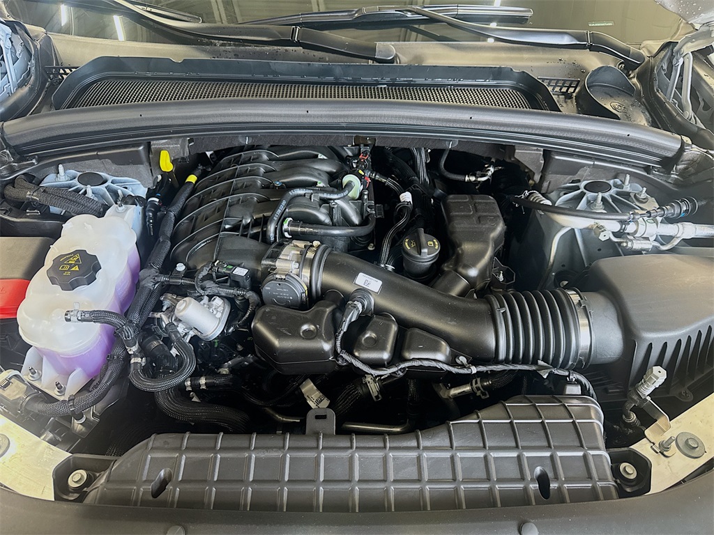 2025 Jeep Grand Cherokee Limited photo 25