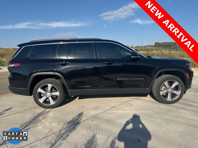 2021 Jeep Grand Cherokee Limited photo 2