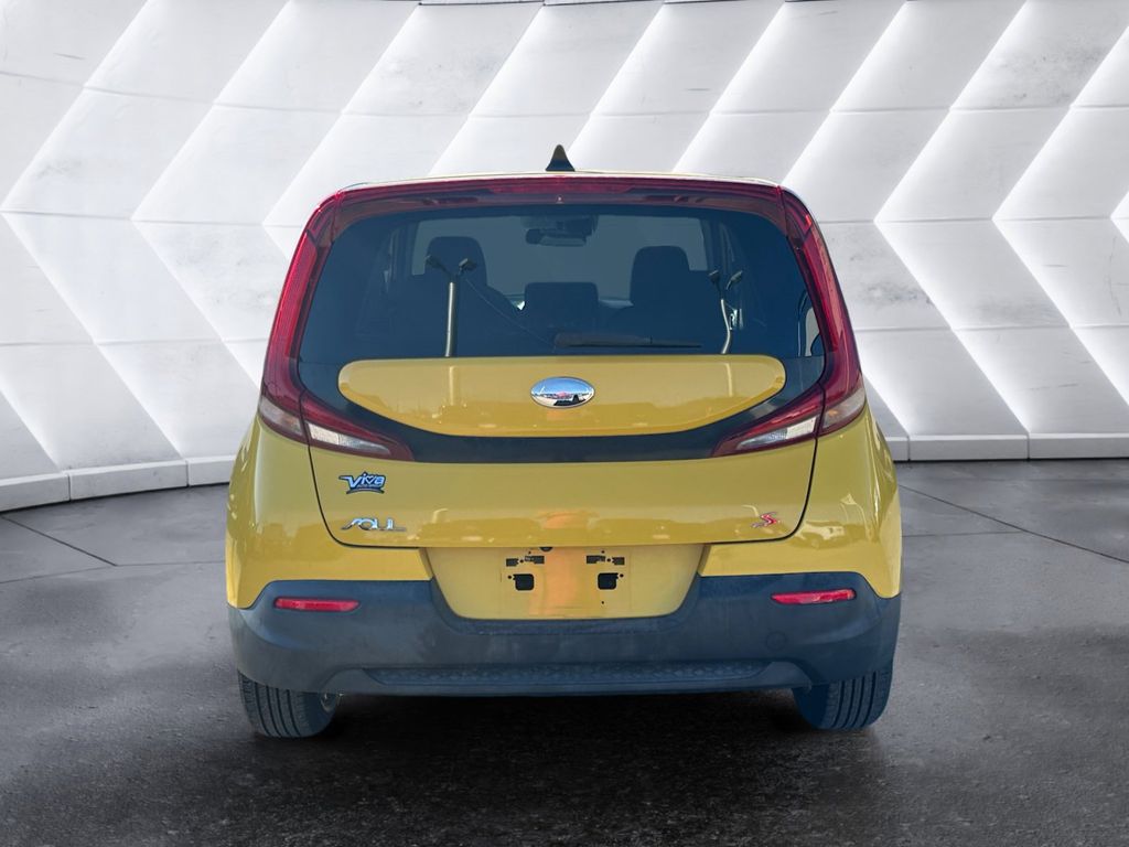 2020 Kia Soul S photo 5