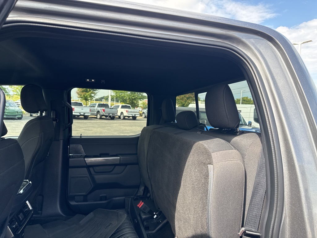 2022 Ford F-150 XLT photo 24