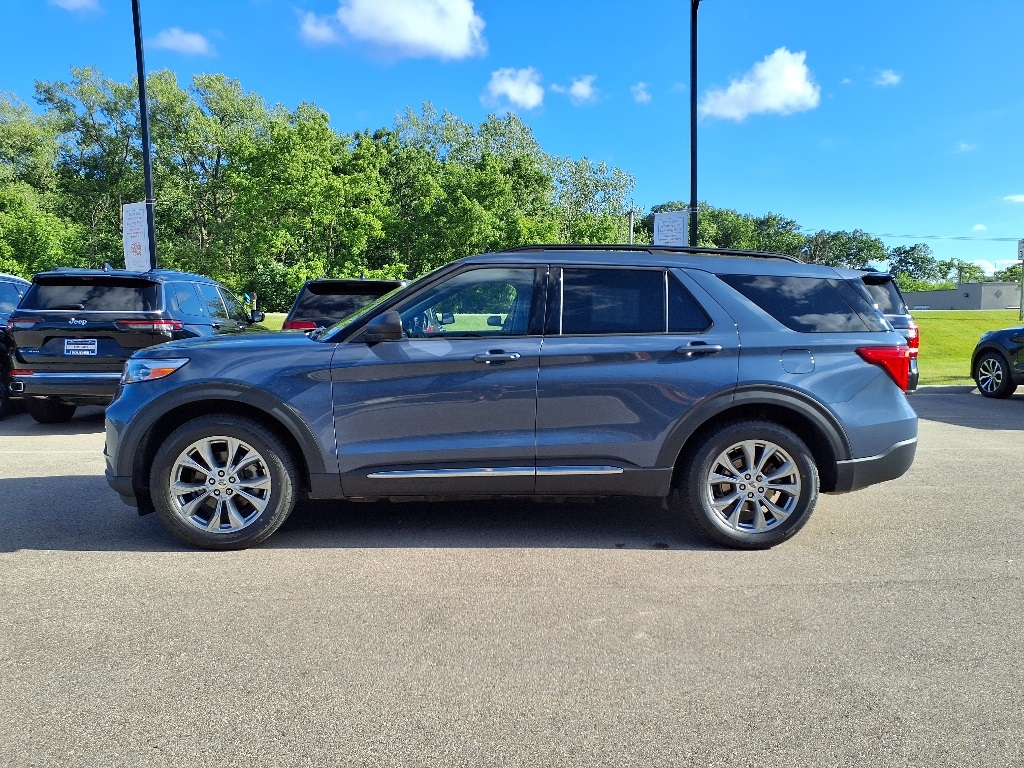 2021 Ford Explorer XLT photo 6
