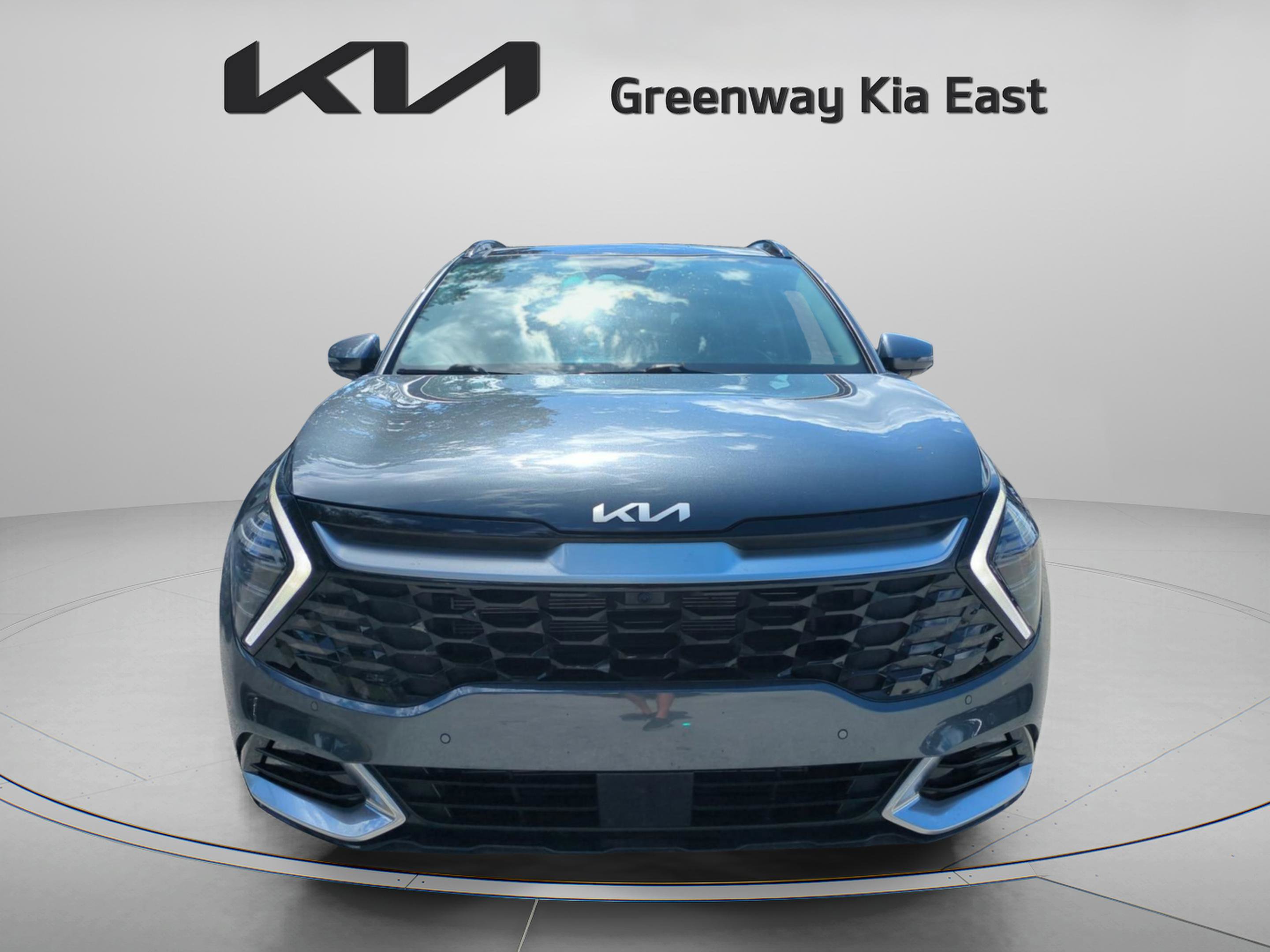 2023 Kia Sportage photo 2
