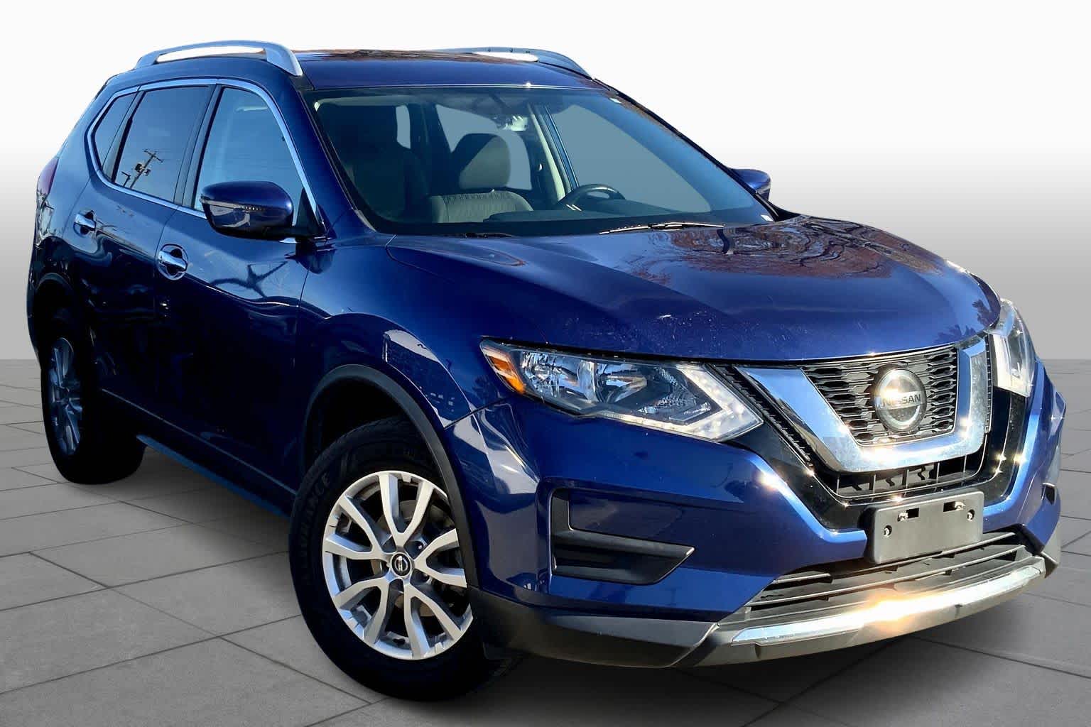 Used 2018 Nissan Rogue SV with VIN 5N1AT2MV5JC808594 for sale in Mission, KS