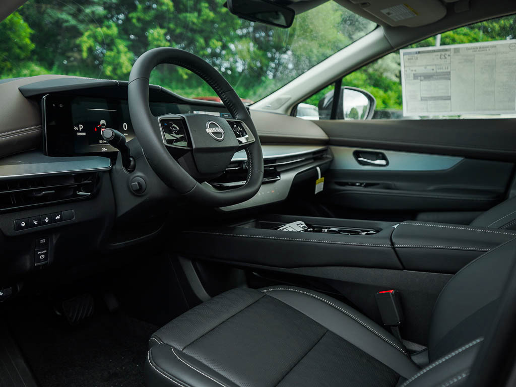 2025 Nissan Murano Platinum photo 12