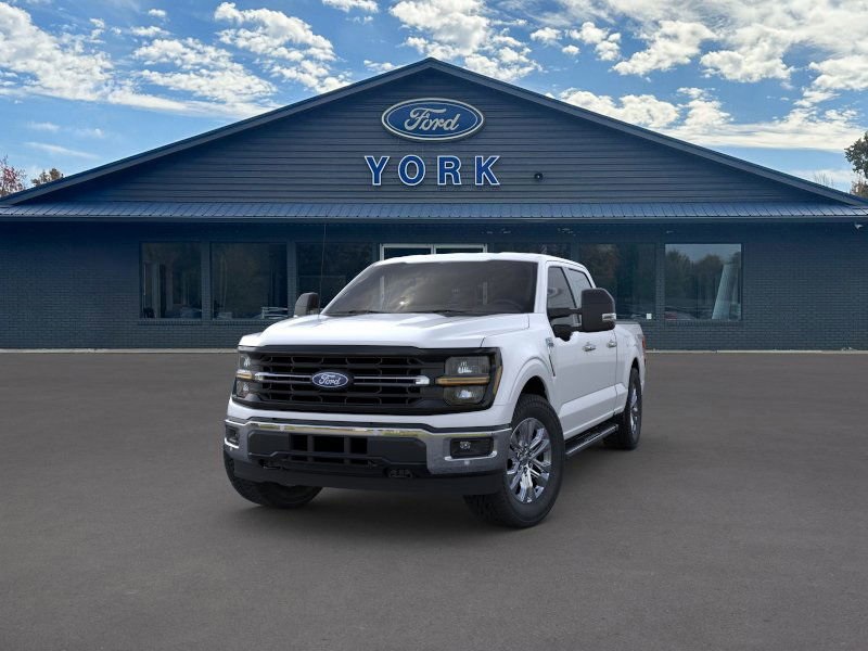 2025 Ford F-150 XLT photo 2