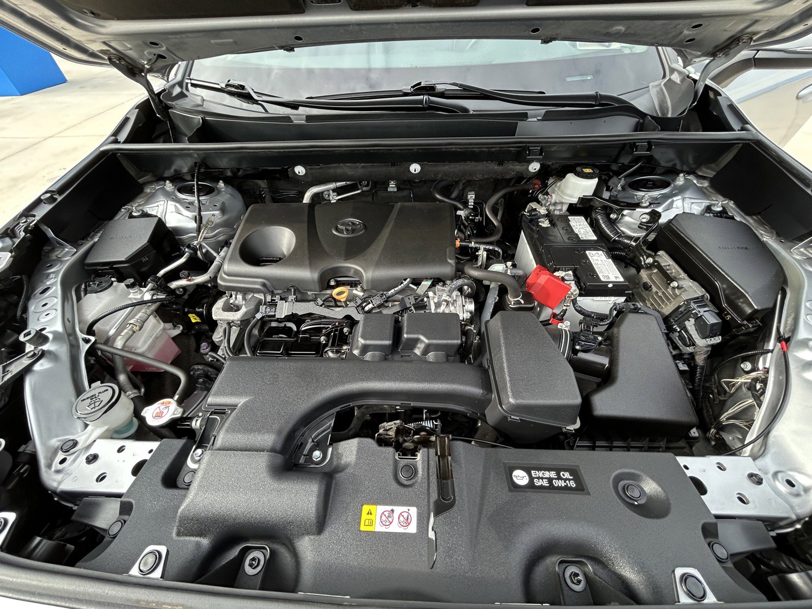 2022 Toyota RAV4 XLE Premium photo 22