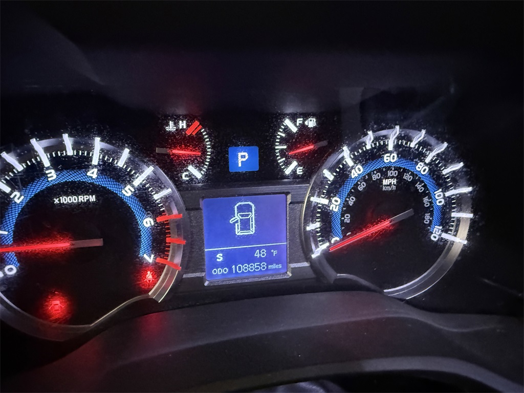 2019 Toyota 4Runner SR5 Premium photo 3