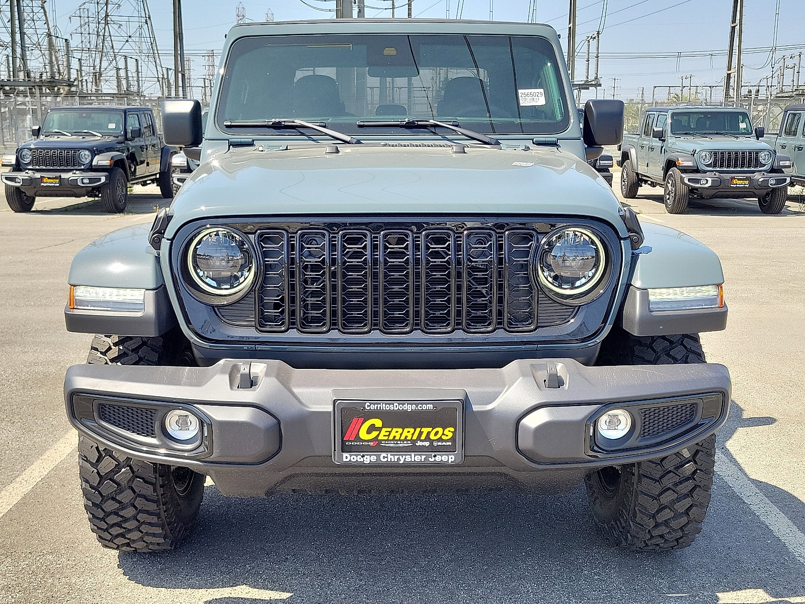 2025 Jeep Gladiator Willys photo 15