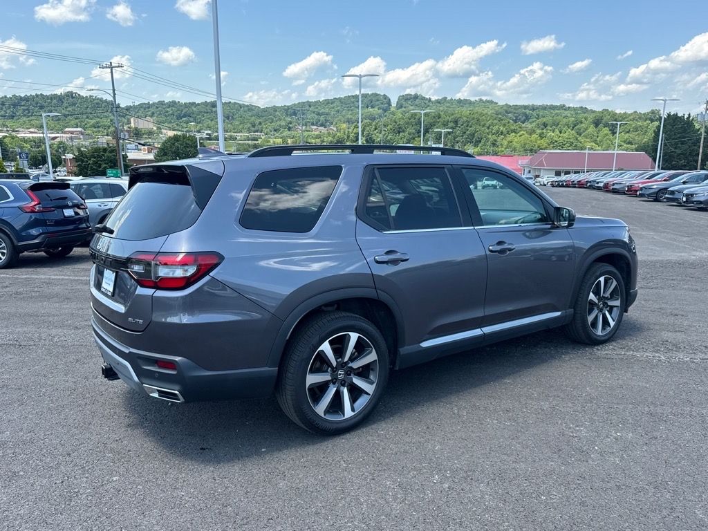 2023 Honda Pilot Elite photo 4