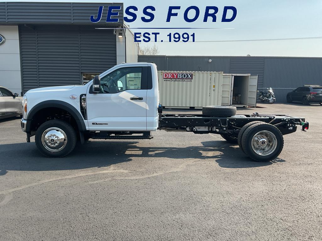 2026 Ford F-550 XL photo 2