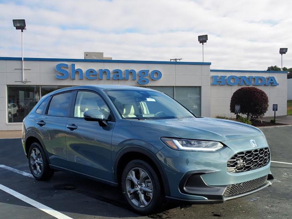 2026 Honda HR-V LX's photo