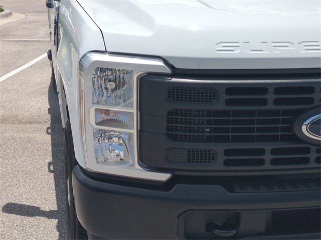 2025 Ford F-350 XL photo 10