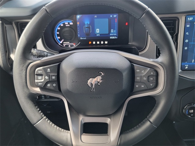 2024 Ford Bronco Outer Banks photo 23
