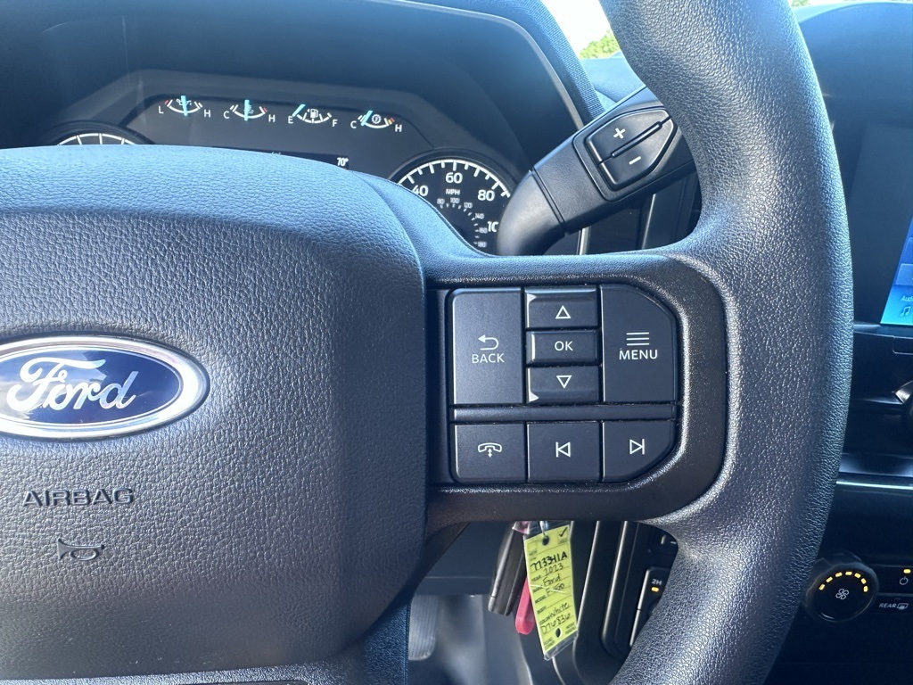 2023 Ford F-150 XL photo 8