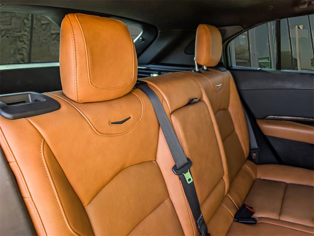 2022 Cadillac XT4 Premium Luxury photo 17