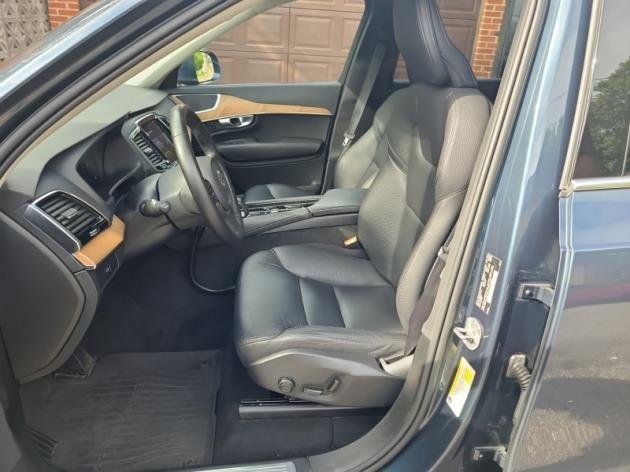 2024 Volvo XC90 B5 Plus photo 4